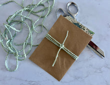 Load image into Gallery viewer, 40 Metre Skeins Silk String (100g)