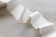 Load image into Gallery viewer, Pearl Bamboo Ribbon