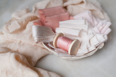 'Blushing' Rose Ribbon Bundle